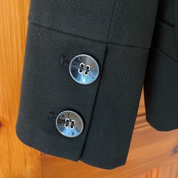 Vintage black blazer with silkscreen chandelier - Picture 5 of 7